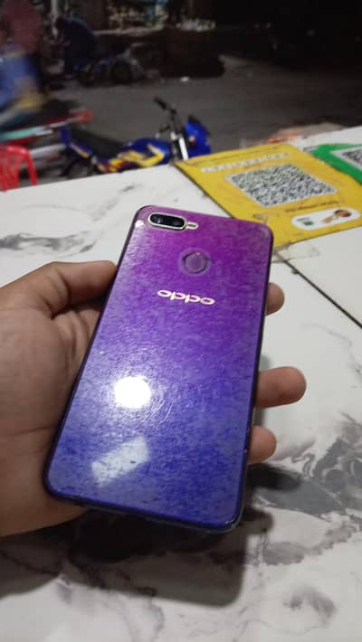 OPPO F9