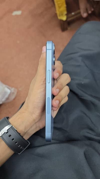 Apple iPhone 14