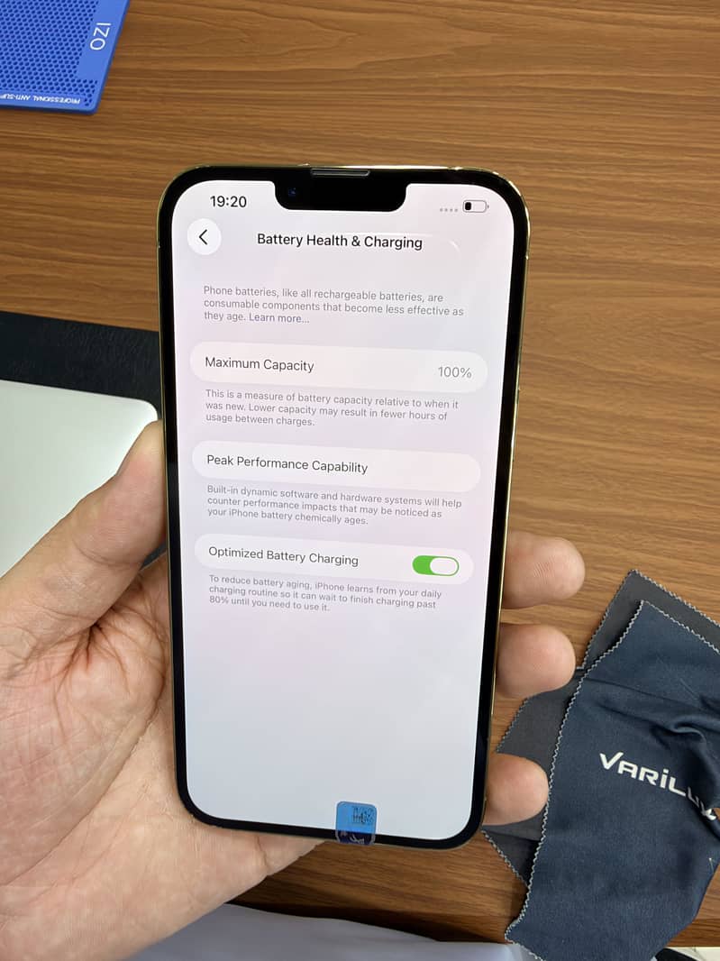 Apple iPhone 13 Pro Max 2