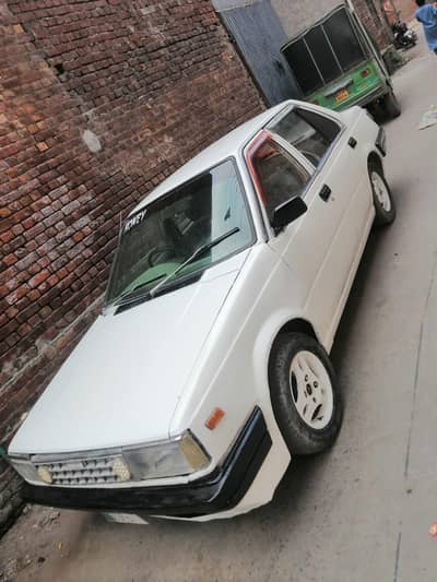 Nissan Sunny 1986