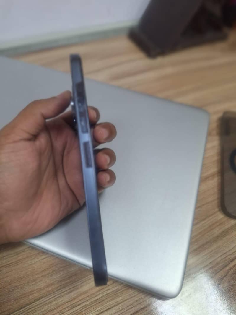 Apple iPhone 13 Pro Max 4