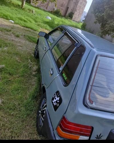 Suzuki Khyber 1996