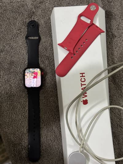 Apple watch series 8