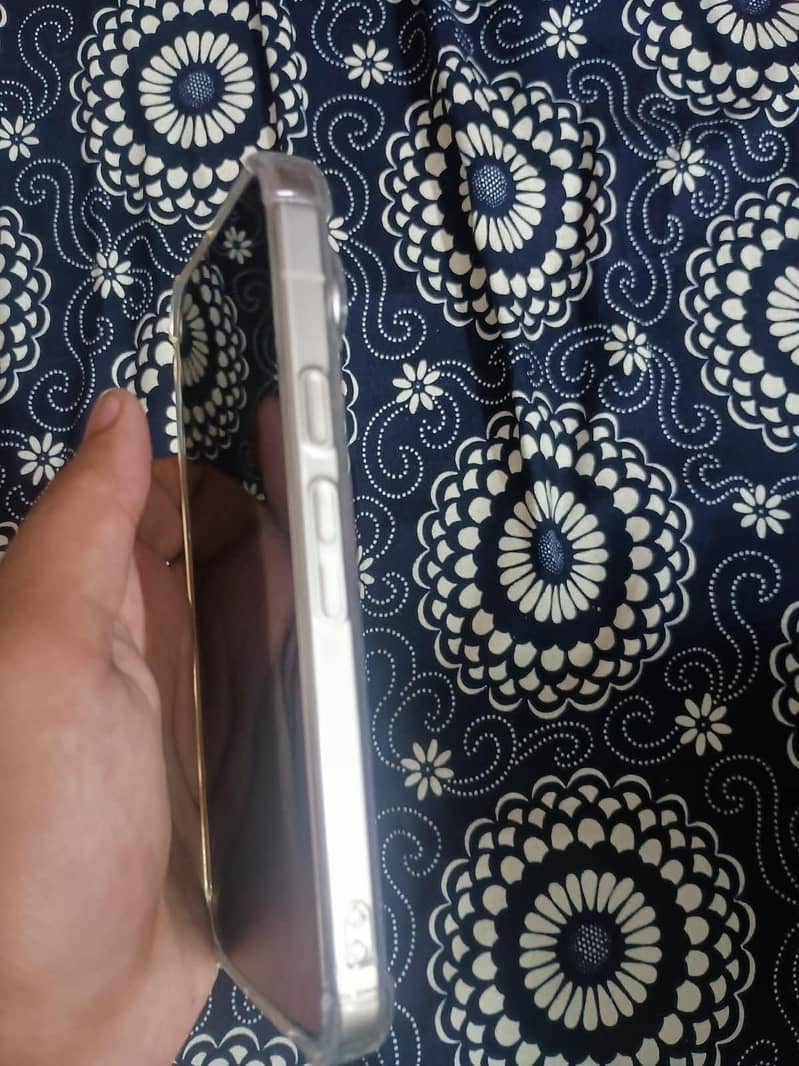 Google Pixel 9 2