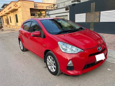 Toyota Aqua 2012