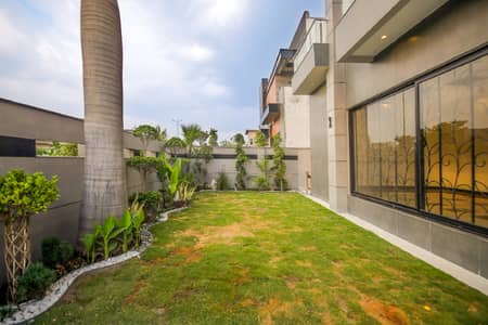 Spacious 1 Kanal Lower Portion for Rent DHA Phase 8 EX-Park VIEW