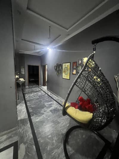 Spacious Fully furnished 4-Bed House 5 bathrooms Double kitchen