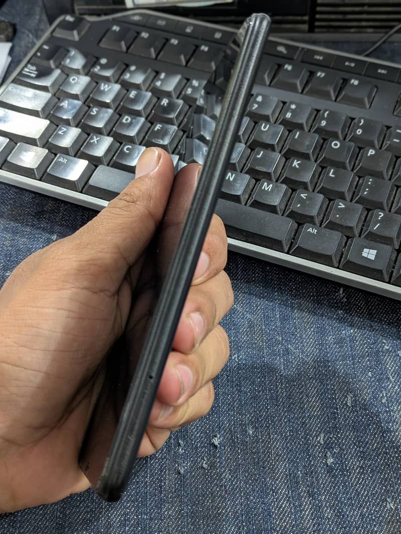 OPPO A16 0