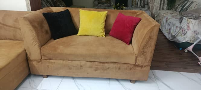 Lush condition 6 seater sofa set for sale due to space issue