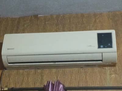 Orient  split ac 1.5 ton