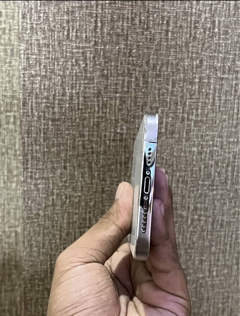 iPhone 12 pro max 2