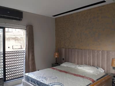 Reserve A Centrally Located Prime Location Flat In Gulberg