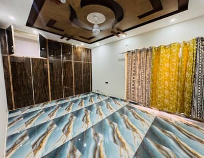 1 KANAL UPPER BRAND NEW LUXURY PORTION FOR RENT
