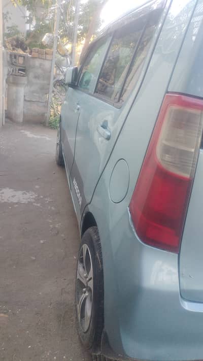 Female driver with car available for pick and drop g13. G14. g11. g10.