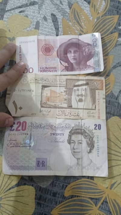Pounds , Kroner and Riyal for sale urgent