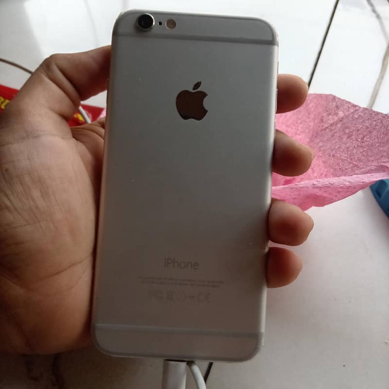 Apple iPhone 6 3