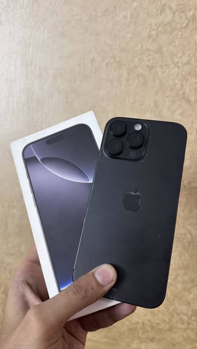Apple iPhone 16 Pro Max
