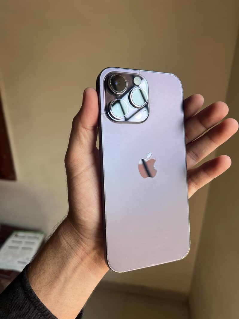 Apple iPhone 14 Pro Max 4