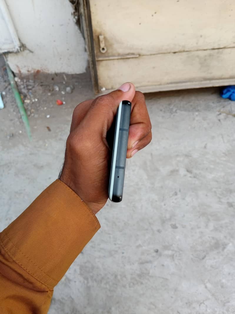 Google Pixel 6a 4