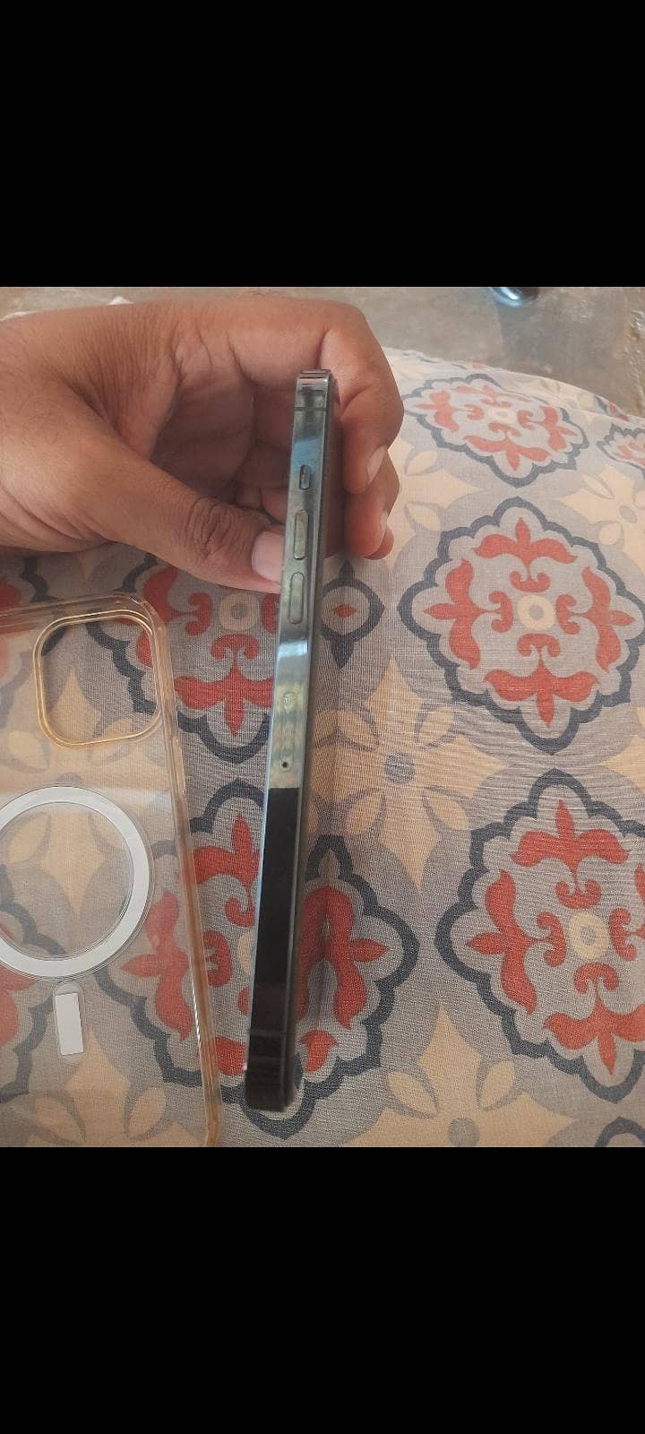 Apple iPhone 12 Pro Max 4