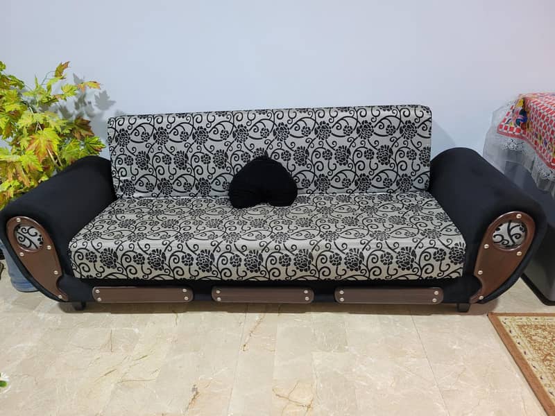 5 seater sofa set with table 5