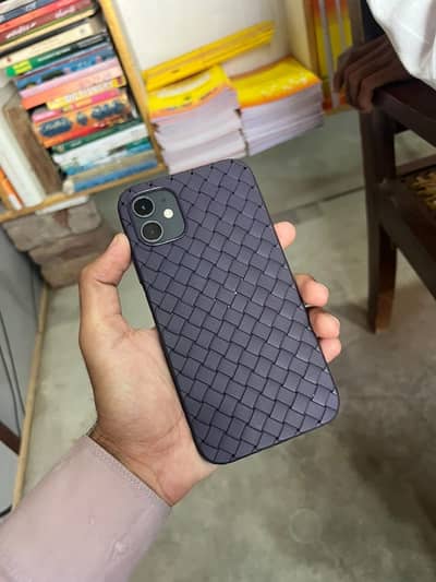 Apple iPhone 11 (128GB)