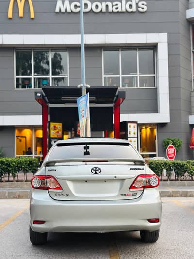 Toyota Corolla 2.0 D SR 2011
