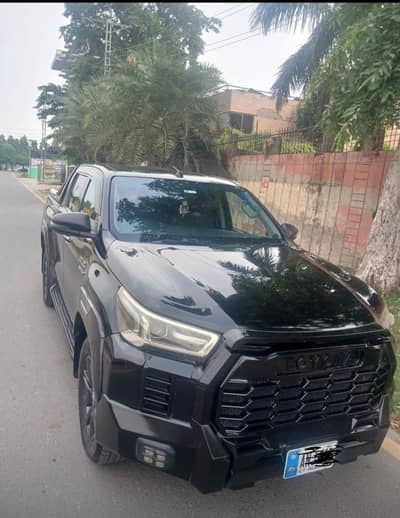 Toyota Hilux Revo 4x4 2019 | 2.8 Diesel | Genuine Condition | Premium