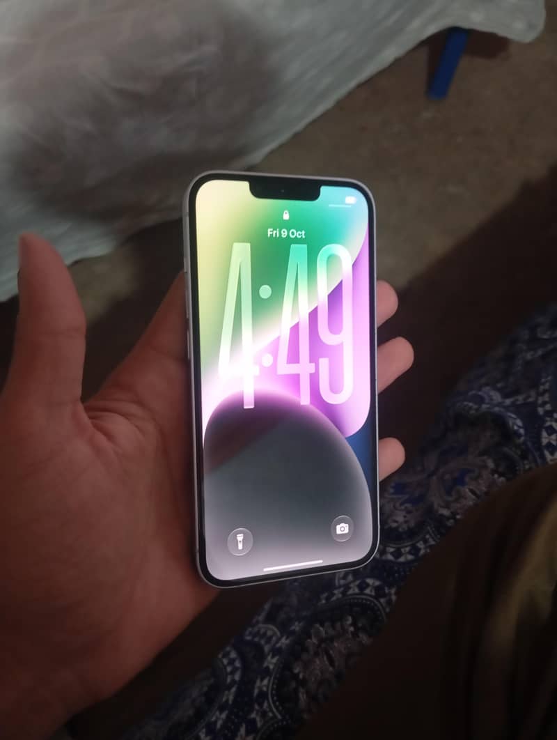Apple iPhone 14 5