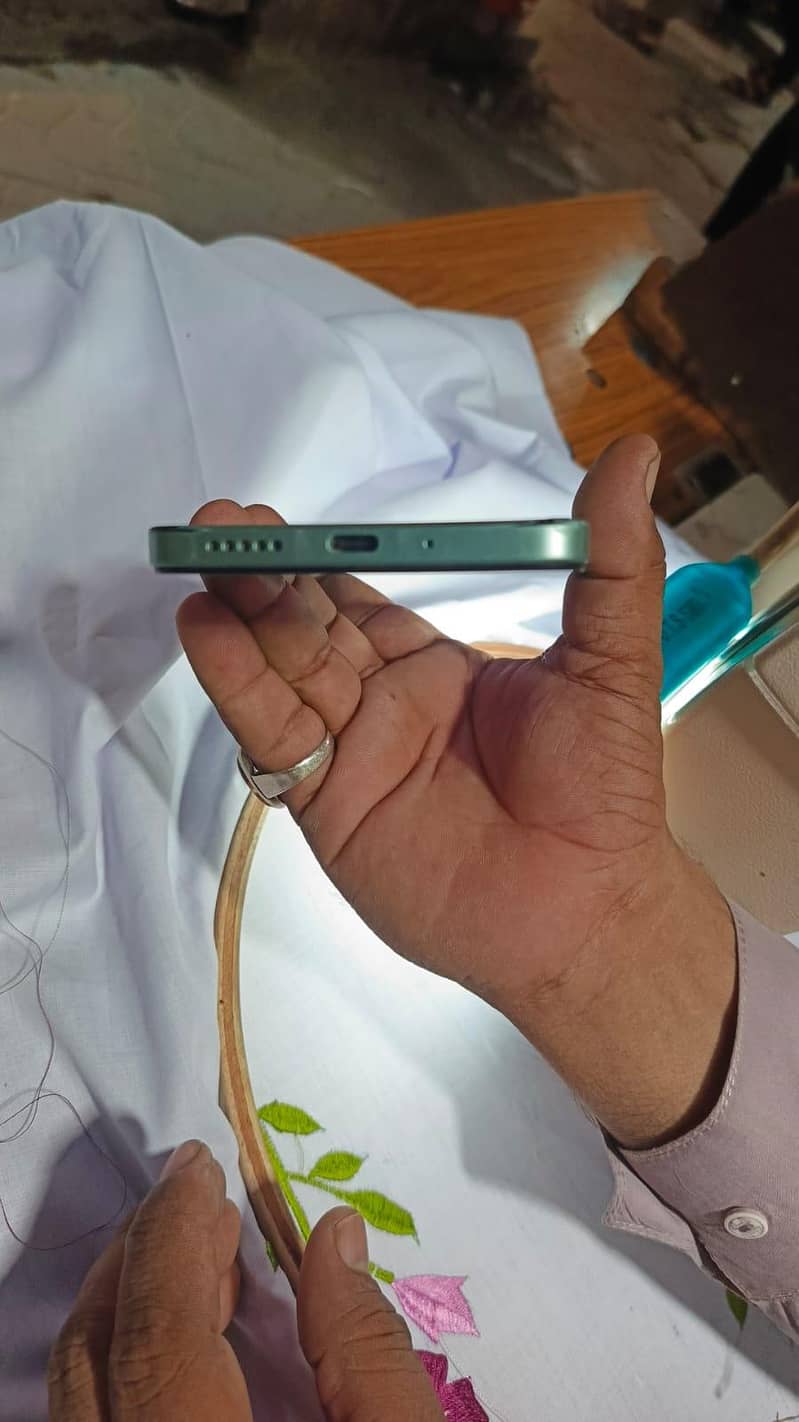 Xiaomi POCO C75 2