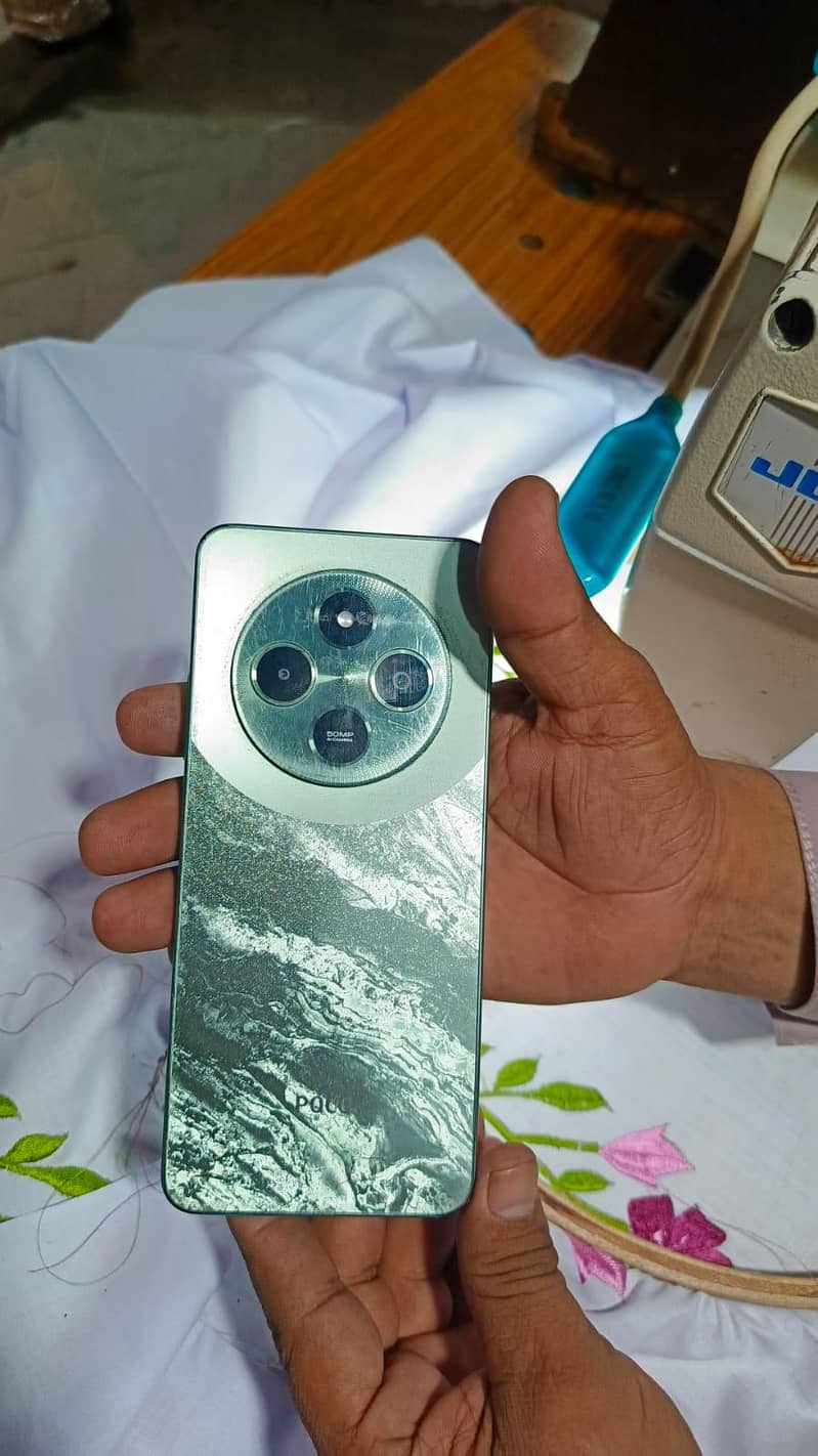 Xiaomi POCO C75 3