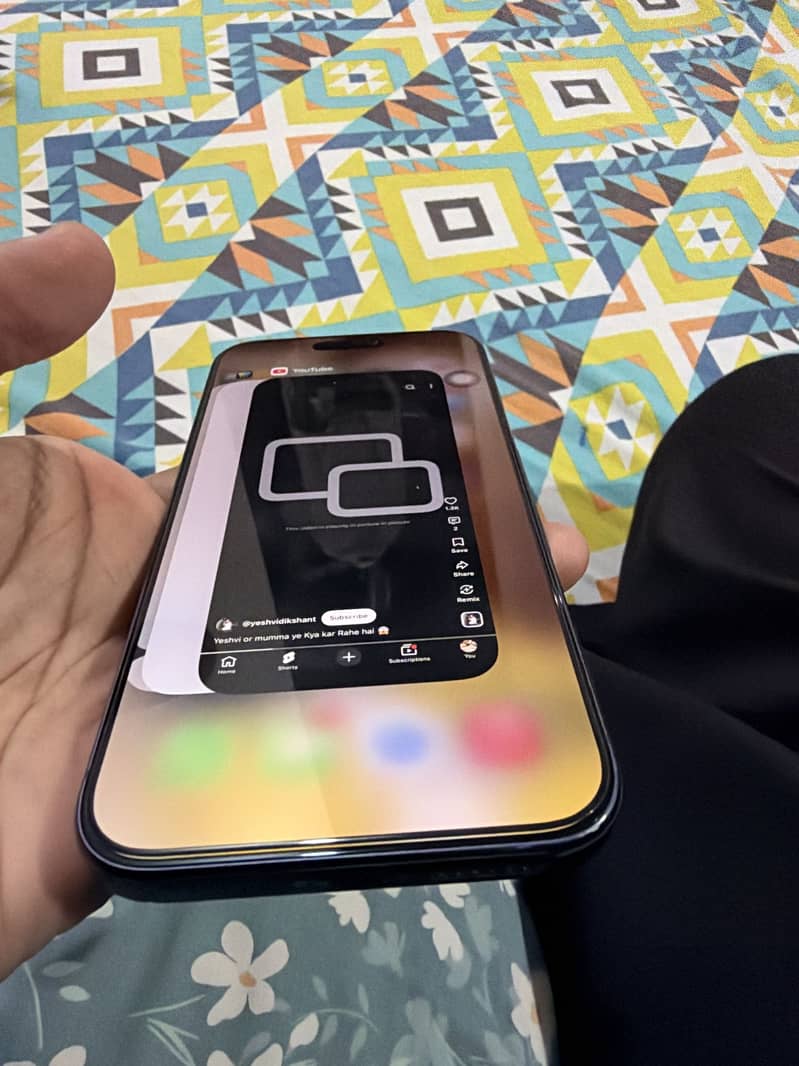 Apple iPhone 17 Pro Max 2