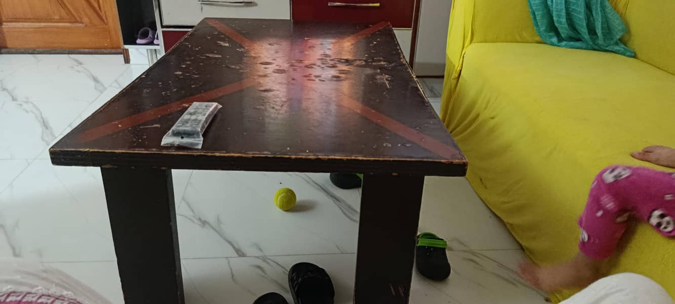 center table 0