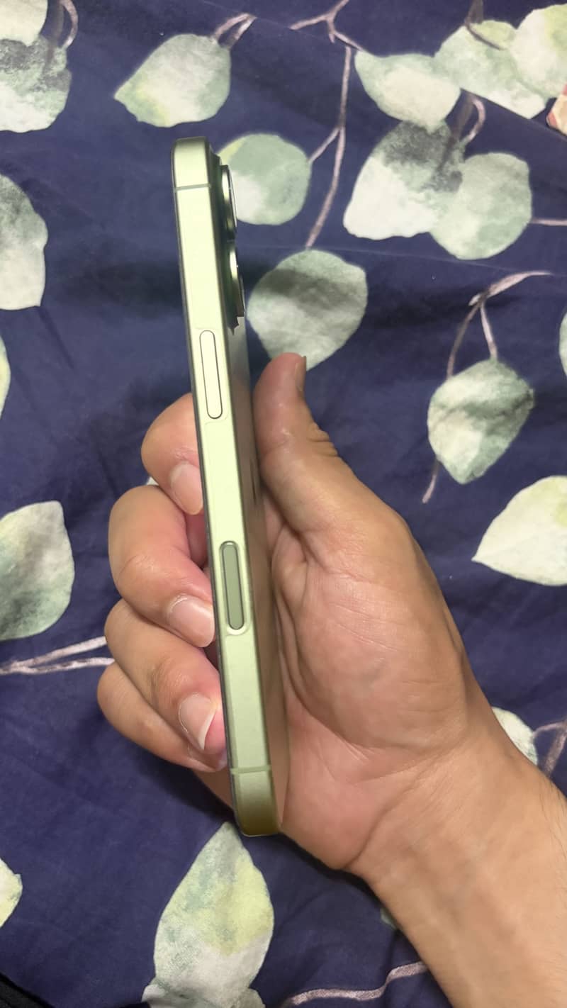 Apple iPhone 17 2