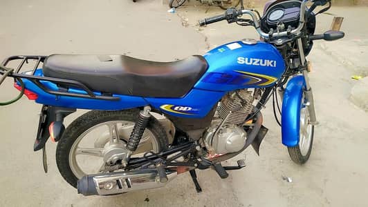 Suzuki 110s Bule
