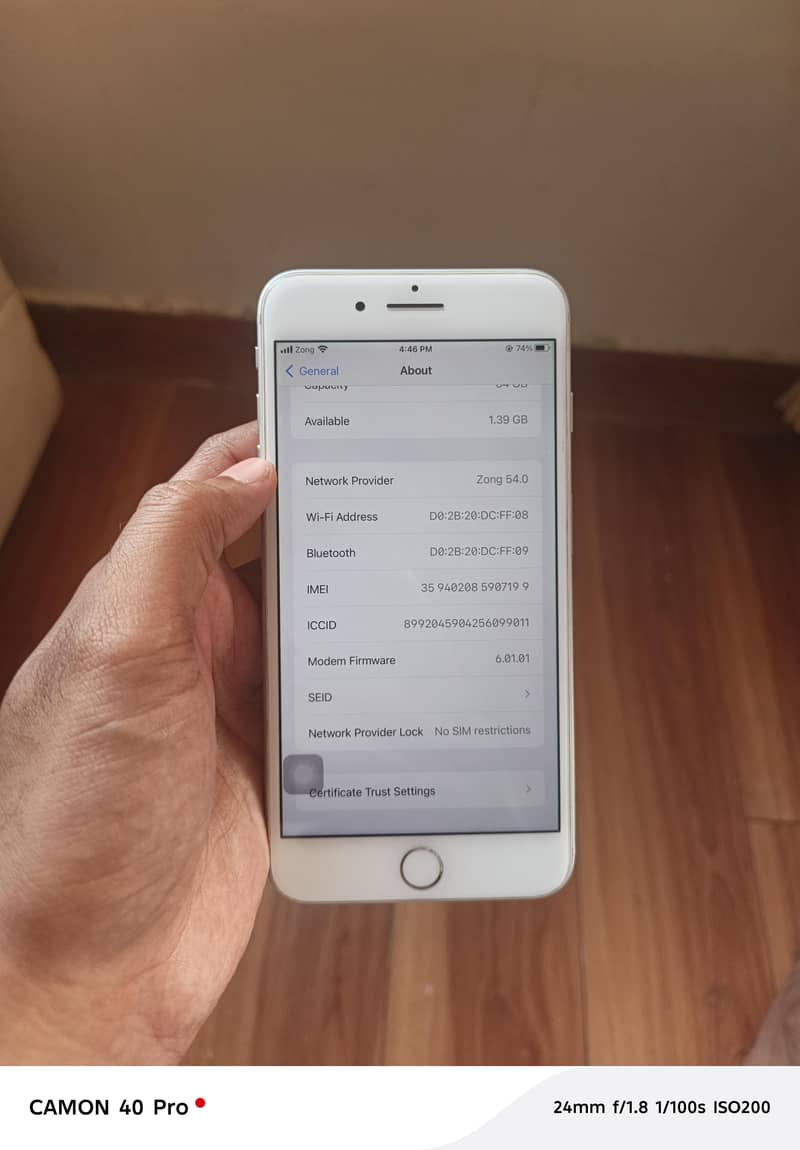 Apple iPhone 8 Plus 7