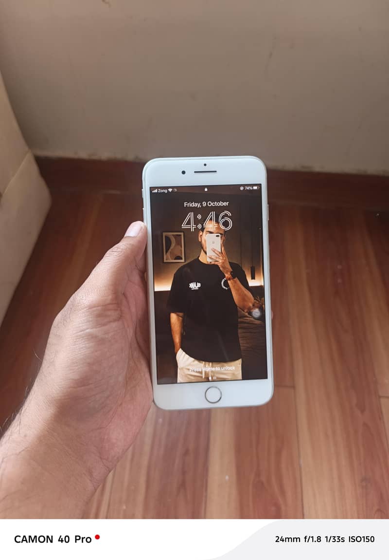 Apple iPhone 8 Plus 10