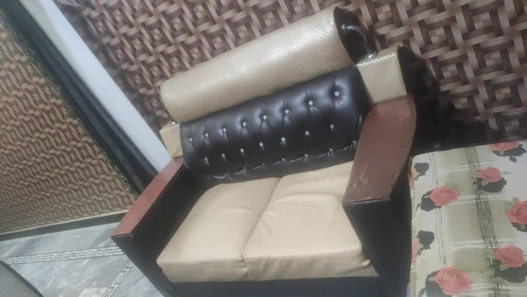 5 seater sofa 1