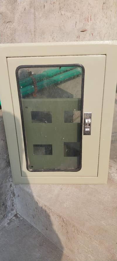 DP box for sale like a new