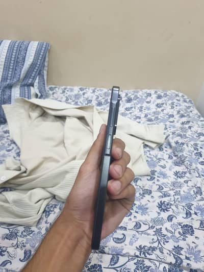 Samsung Mobile A17