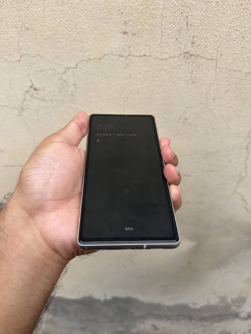 Google Pixel 7a 4