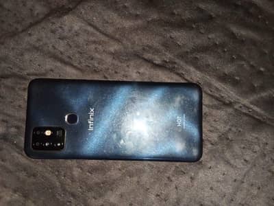 Infinix Hot 10  with box charger sath hai