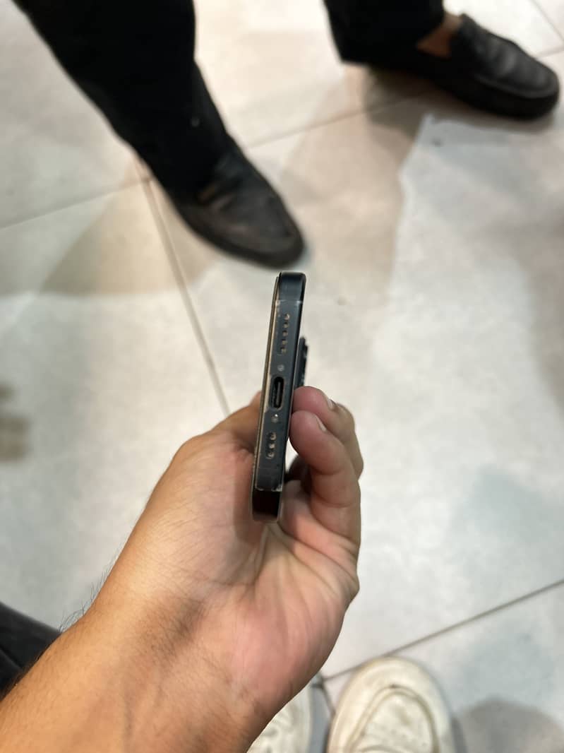 Apple iPhone 15 1