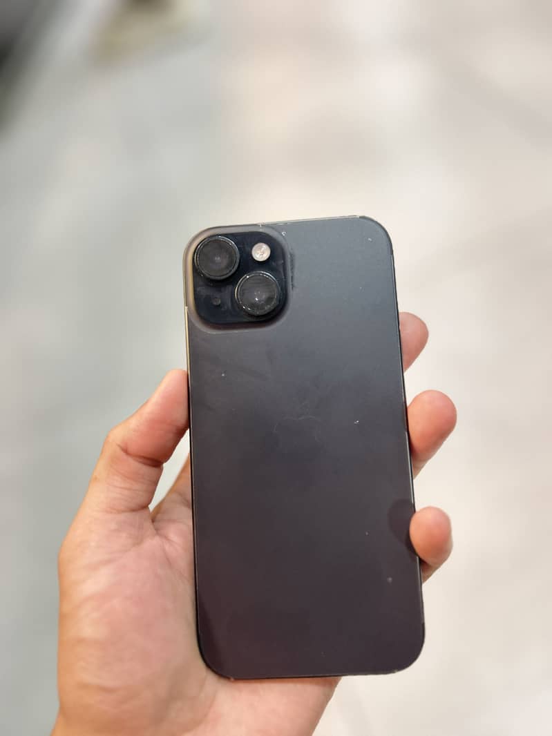 Apple iPhone 15 6