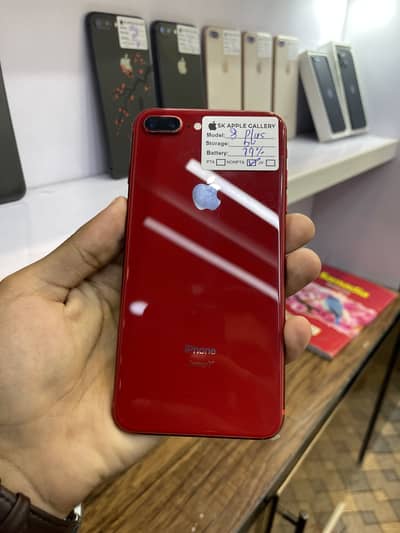 I PHONE 8 Plus  (OFFER) 03275894788