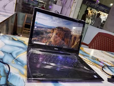 Dell latitude 3390 2-in-1 Touchscreen cori 5 8th Generation