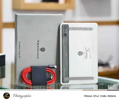 REDMAGIC ASTRA GAMING TABLET
