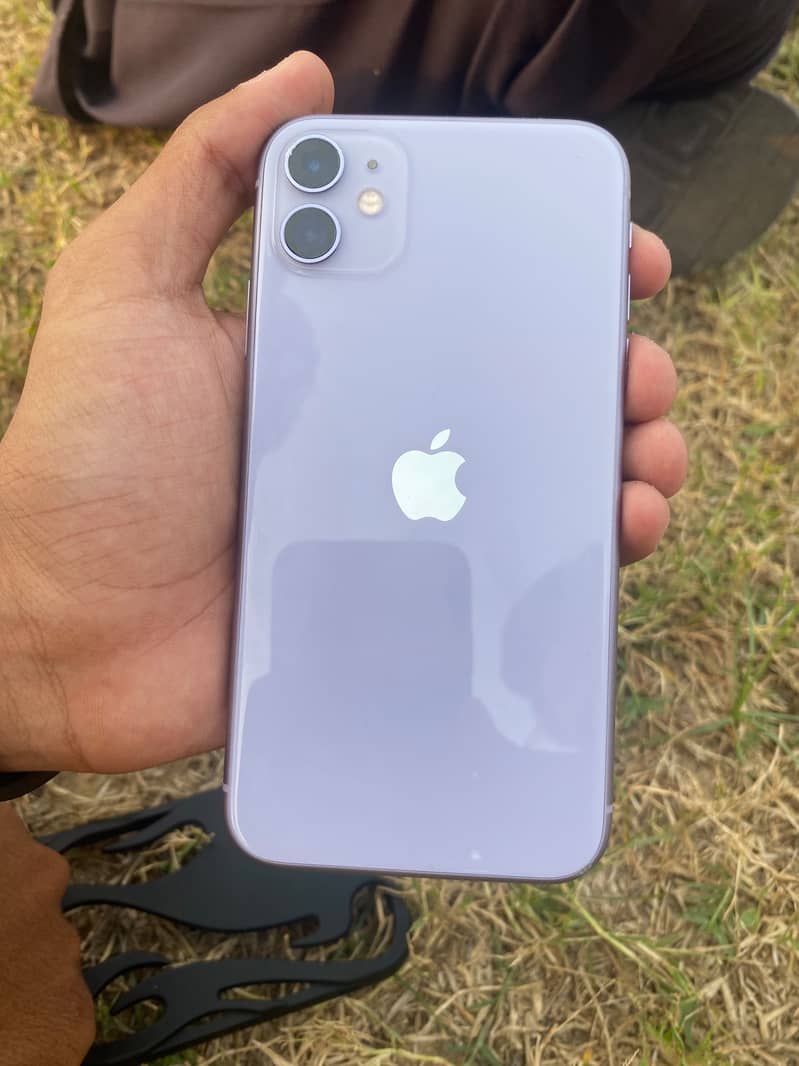 Apple iPhone 11 0