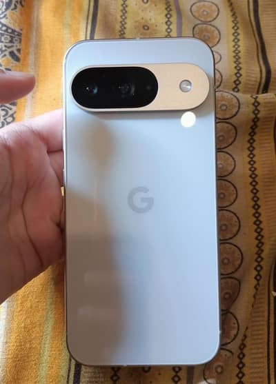 Google Pixel 9