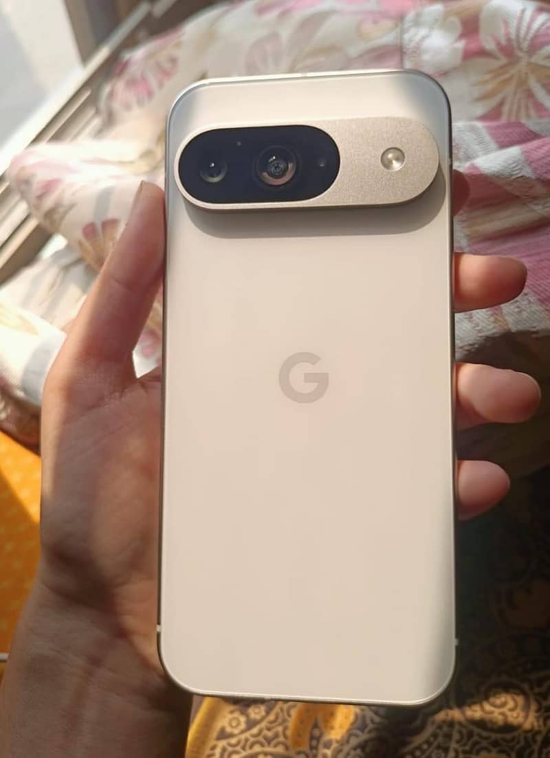 Google Pixel 9 1